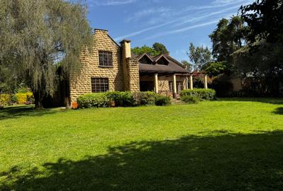 6 Bed Villa with En Suite at Hardy - 2