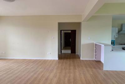 4 Bed Apartment with En Suite in Westlands Area - 2
