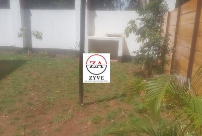 5 Bed Townhouse with En Suite at Kilimani - 2