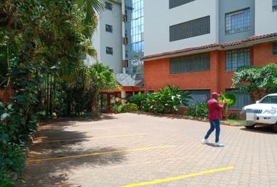 5 Bed Apartment with En Suite at Westlands