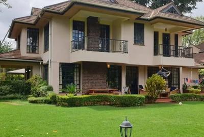 4 Bed House with En Suite in Karen - 2