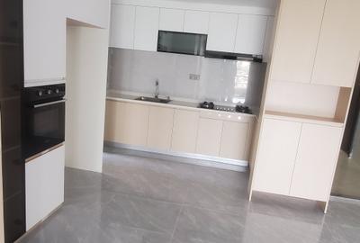 2 Bed Apartment with En Suite at Riverside - 4