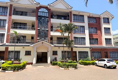 3 Bed Apartment with En Suite in Westlands Area