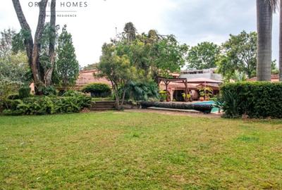 5 Bed House with En Suite at Thigiri