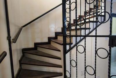 3 Bed Apartment with En Suite in Kilimani - 4