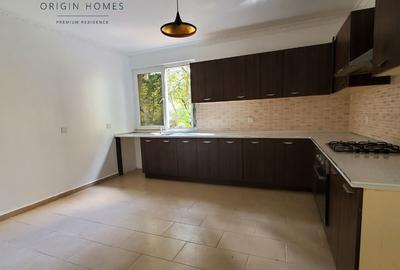 3 Bed Apartment with En Suite at Lavington