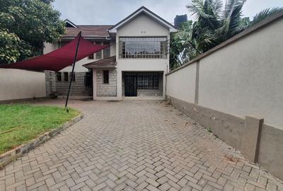 4 Bed House with En Suite in Karen
