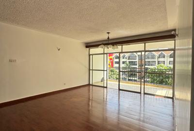 4 Bed Apartment with En Suite in Kileleshwa