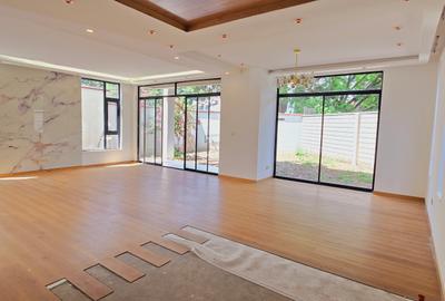 5 Bed Townhouse with En Suite at Lavington Green - 4