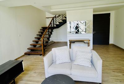 3 Bed Apartment with En Suite at 2026-382 3 Bed - 4