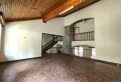 Commercial Property with Service Charge Included in Kitisuru - 4