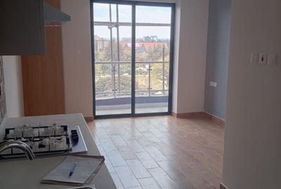 Bedsitter in Kilimani - 3