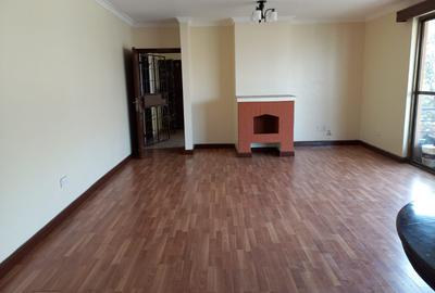 3 Bed Apartment with En Suite in Kileleshwa