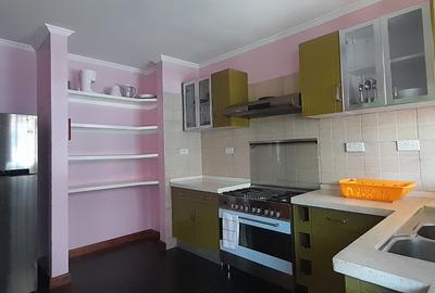 3 Bed Apartment with En Suite in Lavington