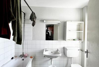 3 Bed Apartment with En Suite at Nyayo Estate - 2