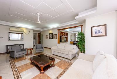 4 Bed Apartment with En Suite in Kizingo - 3