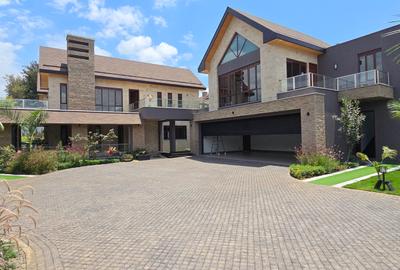 5 Bed House with En Suite at Off Panafrican Road - 3