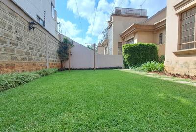 5 Bed Townhouse with En Suite in Lavington