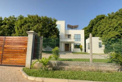 4 Bed House with En Suite at Kuruwitu Gardens - 2