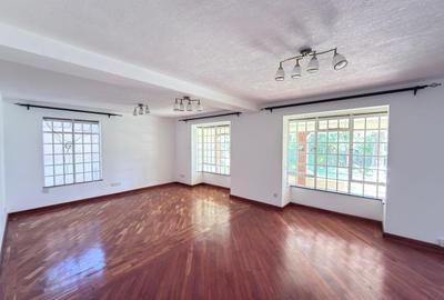 4 Bed House with En Suite in Gigiri - 3