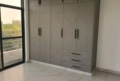 1 Bed Apartment with En Suite at Baobab Road
