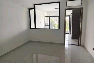 Serviced 1 Bed Apartment with En Suite at Westlands - 2