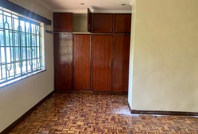 4 Bed House with En Suite in Kileleshwa