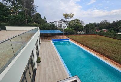 4 Bed Villa with En Suite at Rosslyn