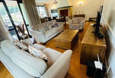 4 Bed Townhouse with En Suite in Westlands Area