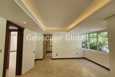 3 Bed Apartment with En Suite in Spring Valley
