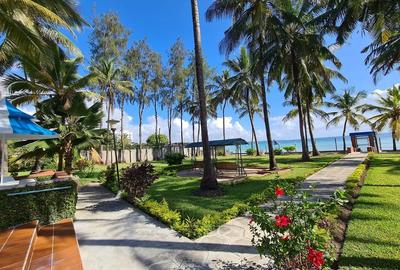 1 Bed Apartment with En Suite at 2Nd Avenue Nyali - 2