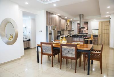 Serviced 2 Bed Apartment with En Suite in Kileleshwa