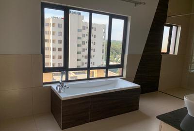 4 Bed Apartment with En Suite in Kileleshwa