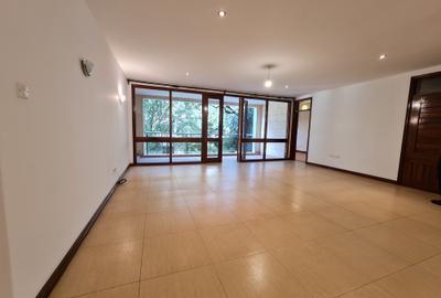 3 Bed Apartment with En Suite at Riverside Drive