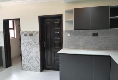 5 Bed Townhouse with En Suite in Kitisuru - 4