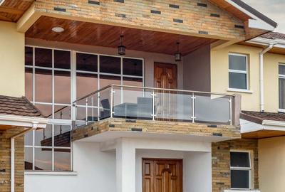 1,011 m² Land in Tatu City