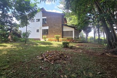 5 Bed House with En Suite in Gigiri