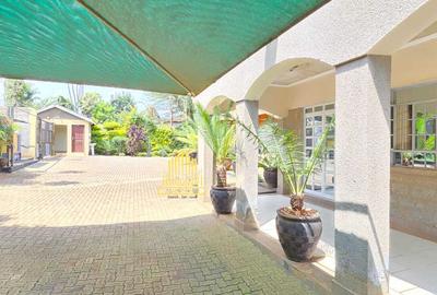 5 Bed House with En Suite in Kitisuru