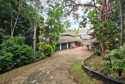 4 Bed House with En Suite at Lavington Green - 4