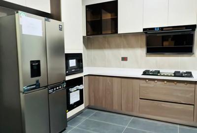 3 Bed House with En Suite in Westlands Area - 4