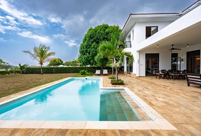 3 Bed Villa with En Suite at Mandharini - 2