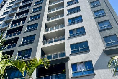 3 Bed Apartment with En Suite in Lavington