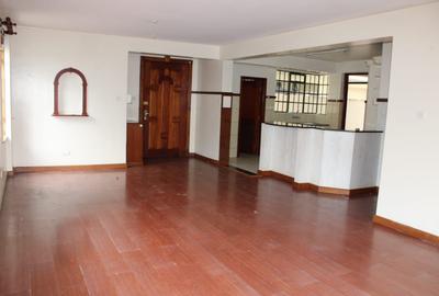 3 Bed Apartment with Borehole in Kileleshwa