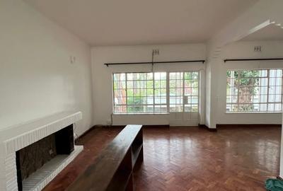 3 Bed House with En Suite at Jacaranda Avenue - 2
