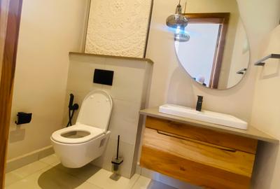 4 Bed Villa with En Suite in Loresho - 3