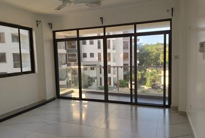 Serviced 4 Bed Apartment with En Suite at Bungalow Road - 3