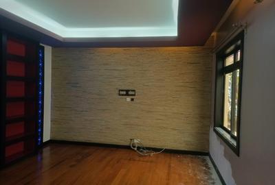 5 Bed Townhouse with En Suite at Lavington