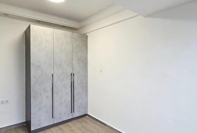 1 Bed Apartment with Gym in Riverside - 4