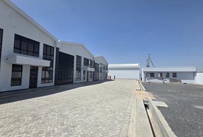 Furnished 3,600 ft² Warehouse with Parking in Eastern ByPass