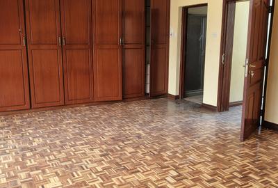 5 Bed Villa with En Suite at Matundu Lane - 4